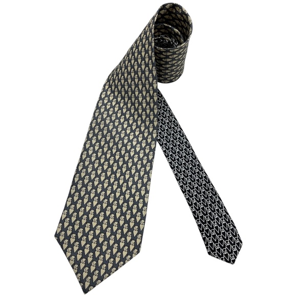 🆕GIANNI VERSACE Gray/Ivory Art Monogram GV Silk LUXURY Tie ITALY - Picture 1 of 4